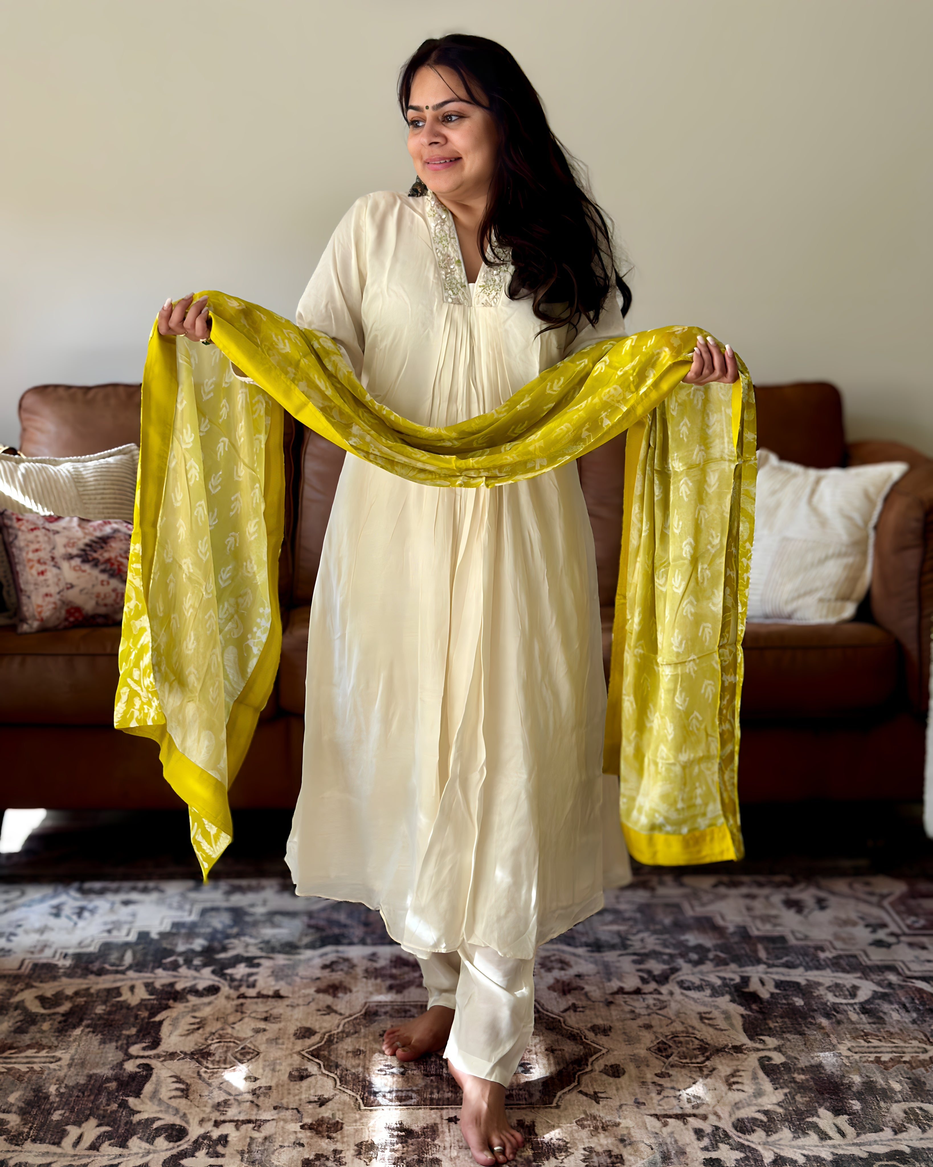 Dhwani wearing ivory mul chanderi suit with green ikat dupatta – Go Desi Canada