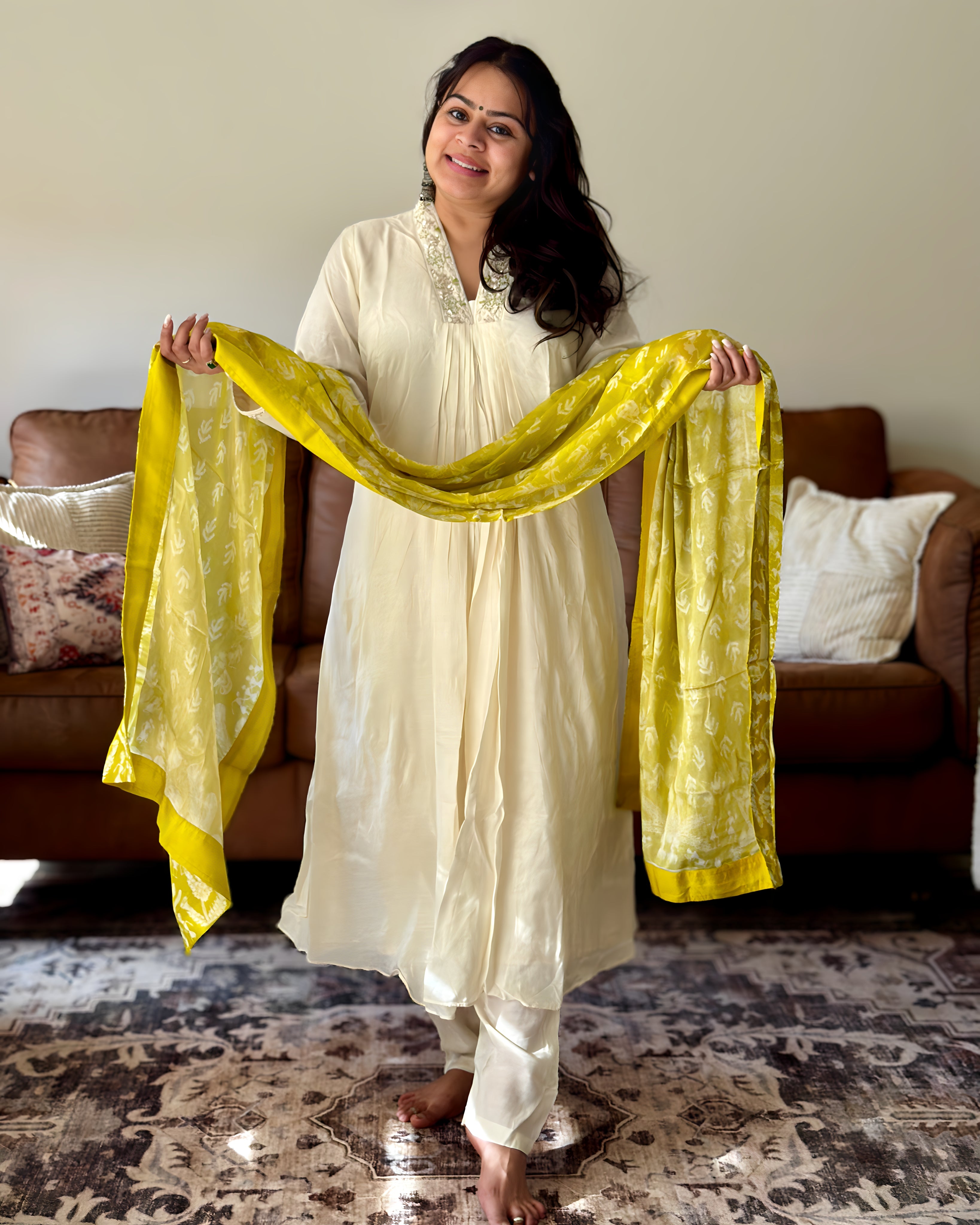 Dhwani wearing ivory mul chanderi suit with green ikat dupatta – Go Desi Canada
